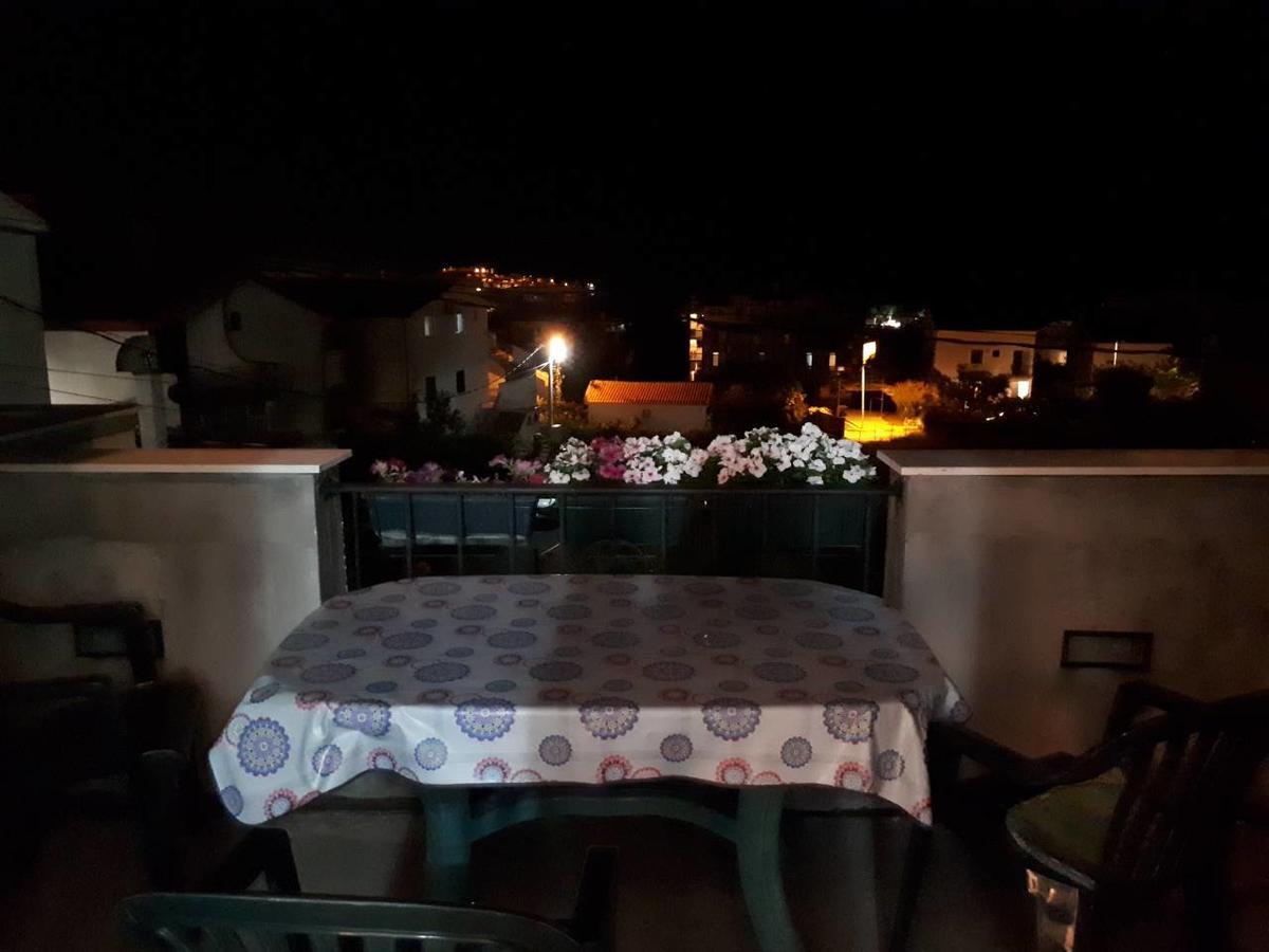 Guesthouse Mare Bar Ngoại thất bức ảnh